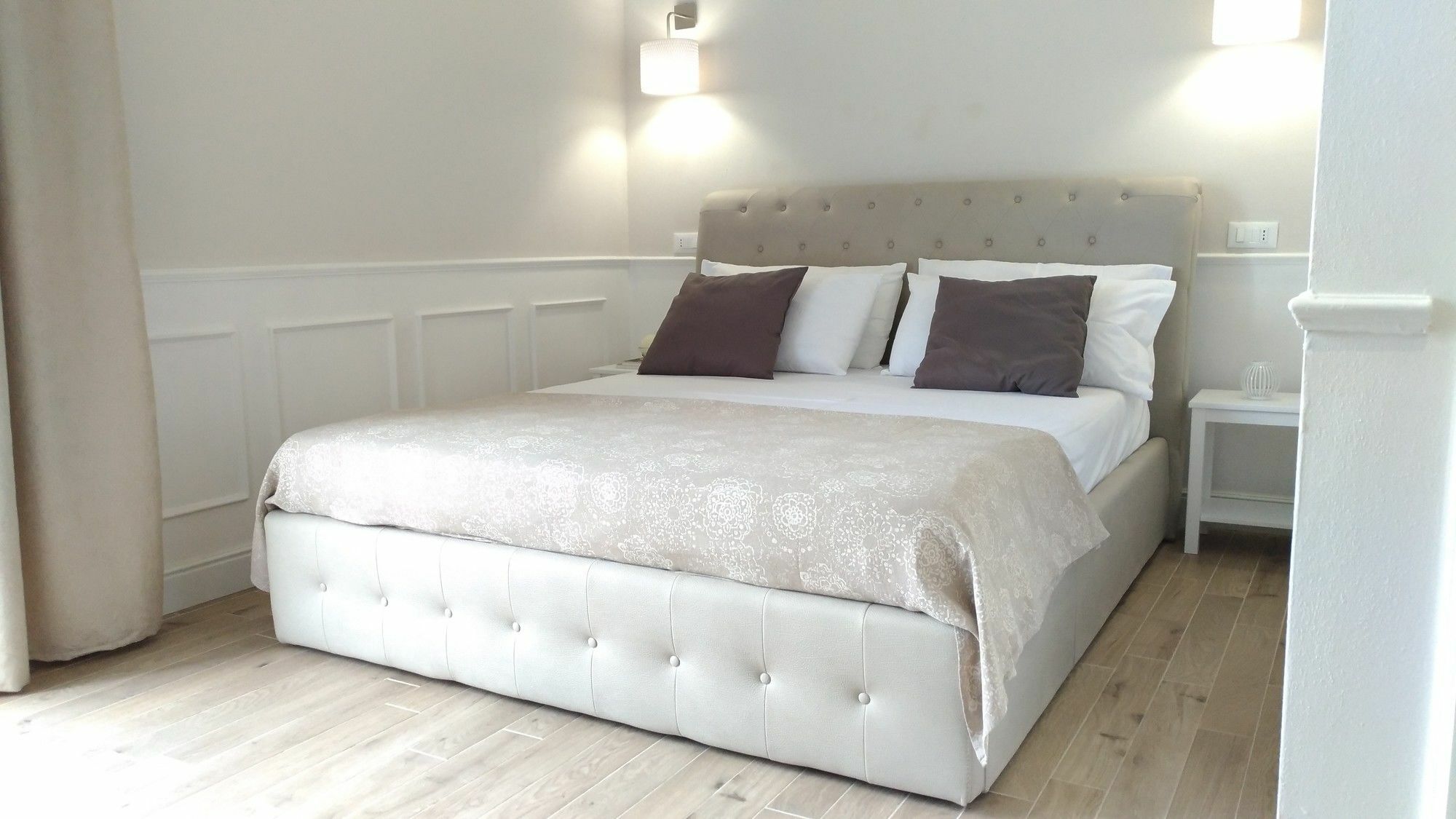 La Roche Bed and Breakfast Lecce Exteriör bild