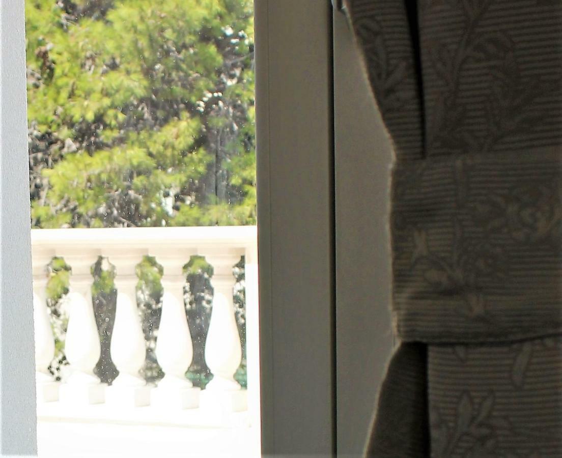 La Roche Bed and Breakfast Lecce Exteriör bild