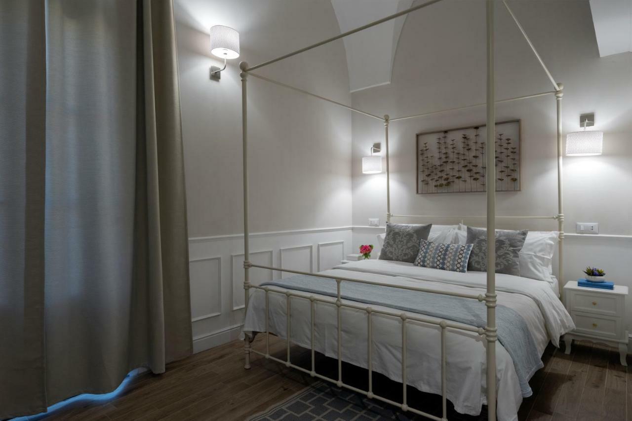La Roche Bed and Breakfast Lecce Exteriör bild